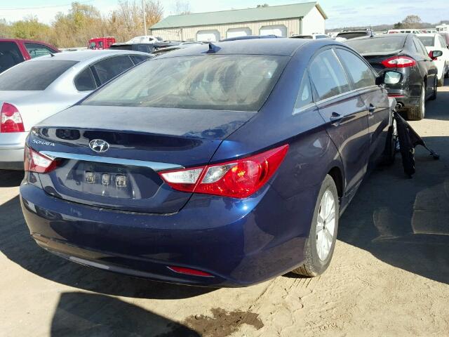 5NPEB4AC0CH419554 - 2012 HYUNDAI SONATA GLS BLUE photo 4