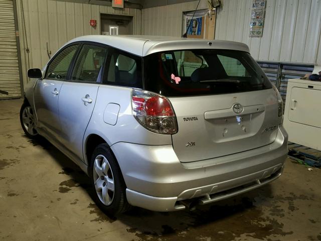 2T1KR32E87C635704 - 2007 TOYOTA MATRIX SILVER photo 3