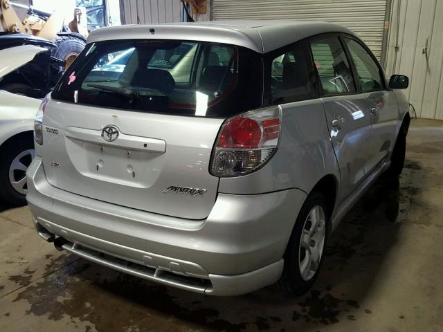 2T1KR32E87C635704 - 2007 TOYOTA MATRIX 银色 照片 4