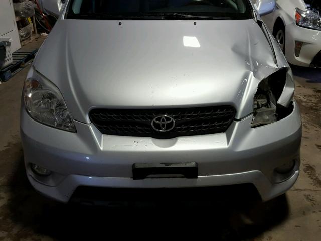 2T1KR32E87C635704 - 2007 TOYOTA MATRIX 银色 照片 9