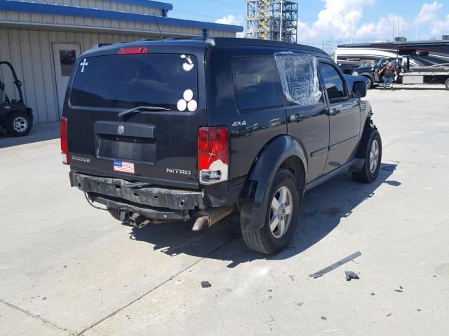 1D8GU28K99W544075 - 2009 DODGE NITRO SE BLACK photo 4