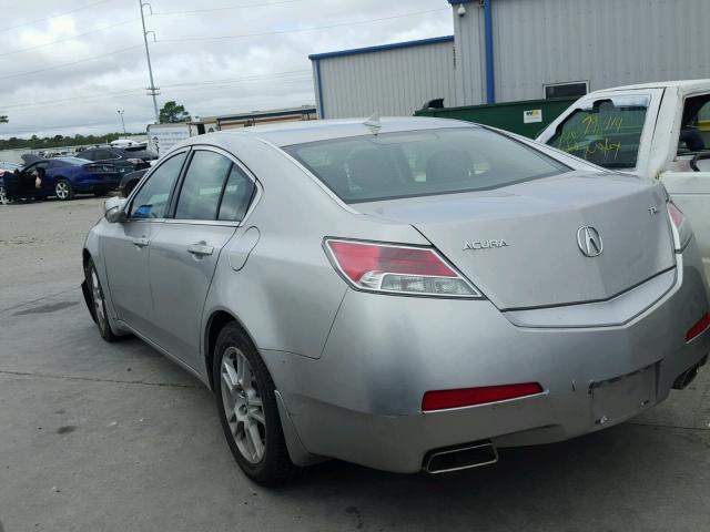 19UUA8F22AA014114 - 2010 ACURA TL SILVER photo 3