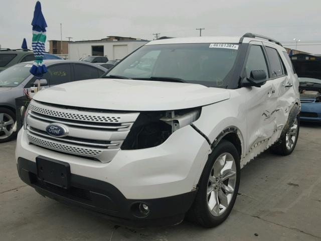 1FMHK7D88BGA48941 - 2011 FORD EXPLORER X WHITE photo 2