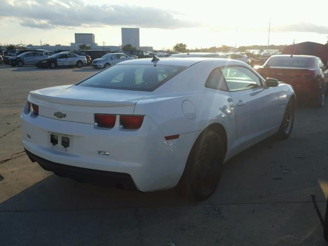 2G1FA1E37C9175185 - 2012 CHEVROLET CAMARO LS WHITE photo 4