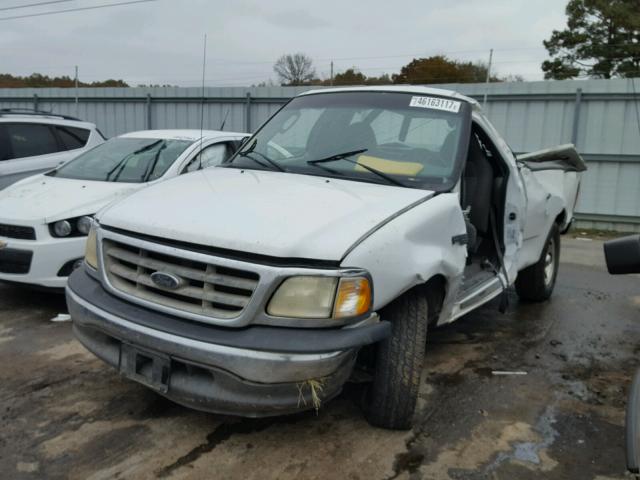 1FTRF17292NB09632 - 2002 FORD F150 WHITE photo 2