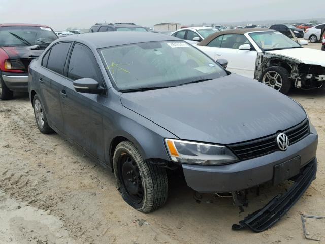 3VWD07AJ0EM222864 - 2014 VOLKSWAGEN JETTA SE SILVER photo 1