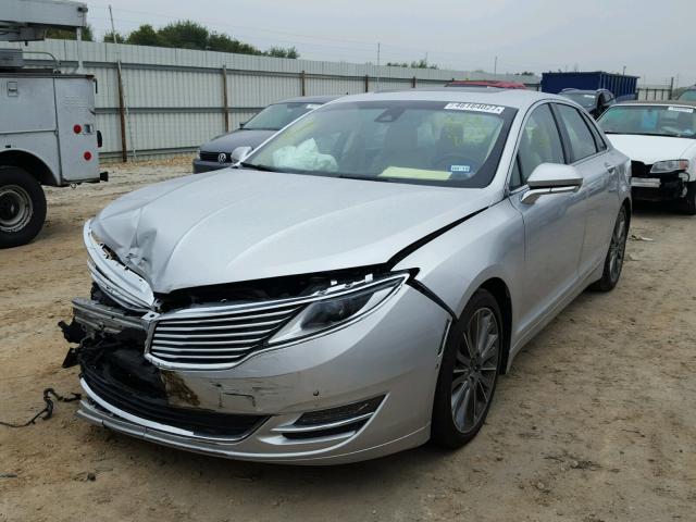 3LN6L2LU7DR828821 - 2013 LINCOLN MKZ HYBRID SILVER photo 2