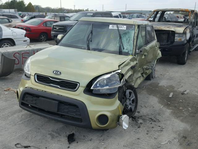 KNDJT2A58C7472007 - 2012 KIA SOUL GREEN photo 2