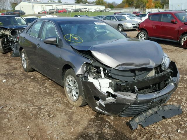 4T1BF1FK7GU125856 - 2016 TOYOTA CAMRY LE GRAY photo 1