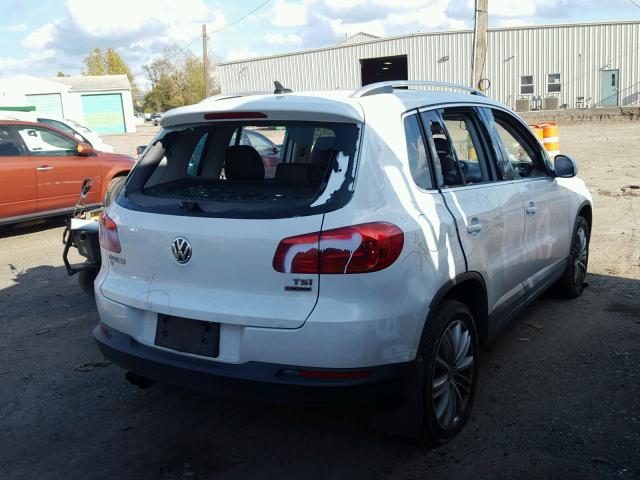 WVGBV7AX5GW559027 - 2016 VOLKSWAGEN TIGUAN S WHITE photo 4