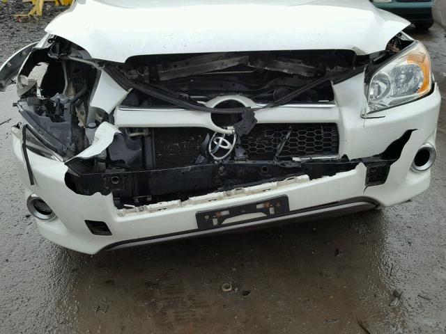 JTMDF4DV9A5034956 - 2010 TOYOTA RAV4 LIMIT WHITE photo 9