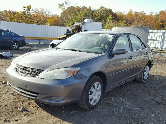 4T1BE32K03U693624 - 2003 TOYOTA CAMRY LE 灰色 照片 2