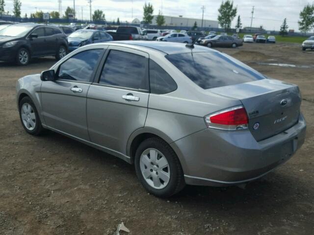 1FAHP34N58W296878 - 2008 FORD FOCUS S/SE SILVER photo 3