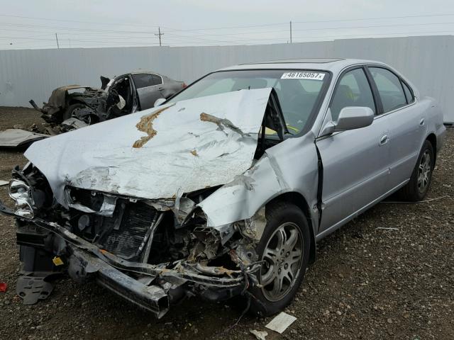 19UUA56661A032066 - 2001 ACURA 3.2TL SILVER photo 2