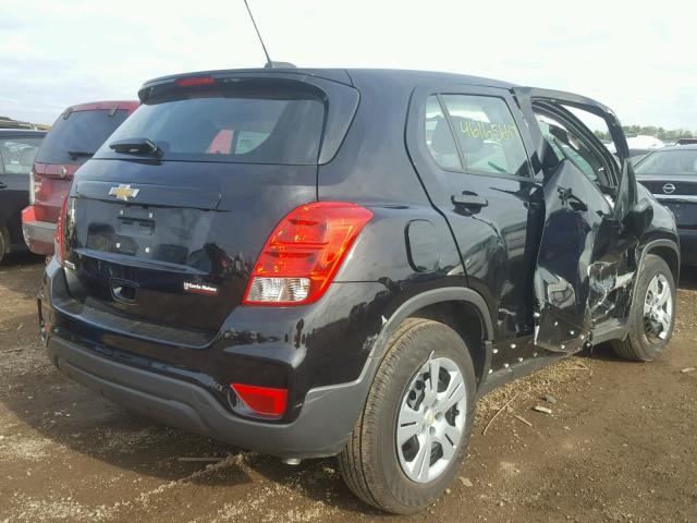 3GNCJKSB9HL252047 - 2017 CHEVROLET TRAX LS BLACK photo 4