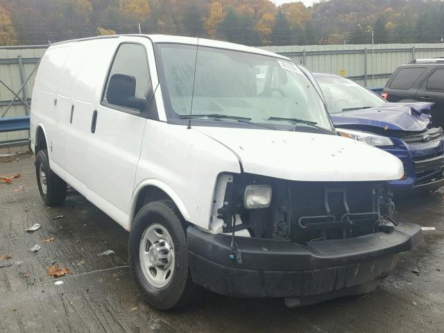 1GCWGFFA5C1137278 - 2012 CHEVROLET EXPRESS G2 WHITE photo 1