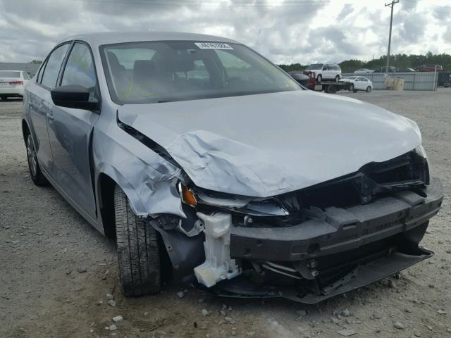 3VW1K7AJ2BM326975 - 2011 VOLKSWAGEN JETTA BASE 银色 照片 1