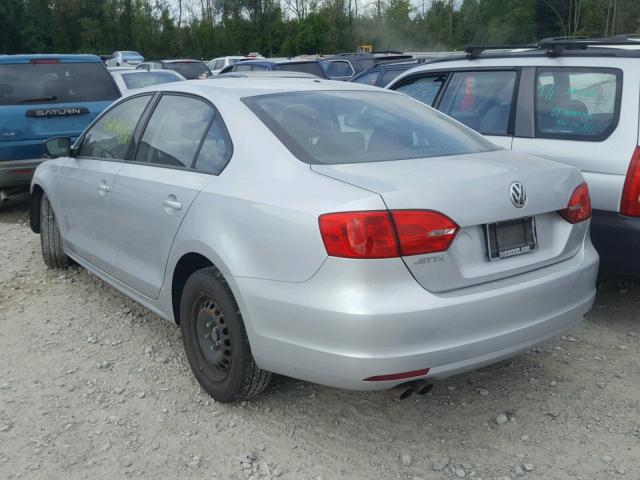 3VW1K7AJ2BM326975 - 2011 VOLKSWAGEN JETTA BASE 银色 照片 3