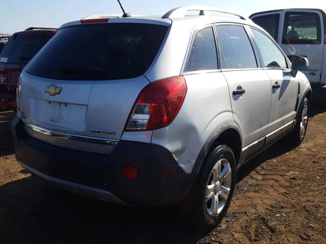 3GNAL2EKXES503849 - 2014 CHEVROLET CAPTIVA LS 银色 照片 4