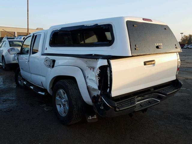 5TEUU4EN7AZ720348 - 2010 TOYOTA TACOMA ACC WHITE photo 3