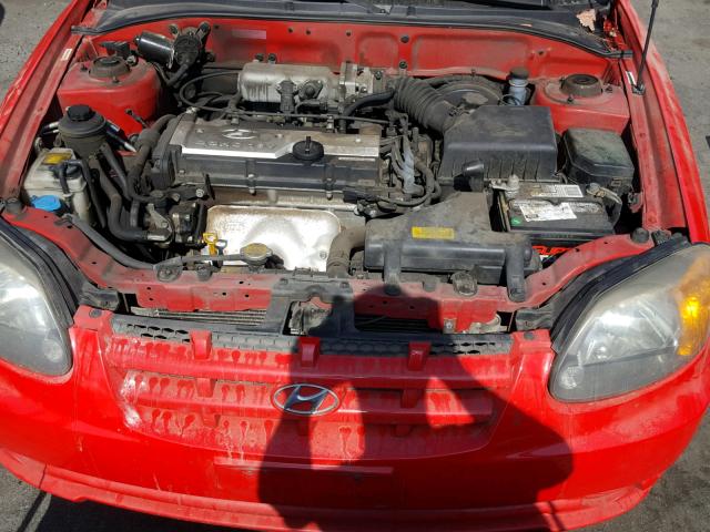 KMHCG35CX5U354584 - 2005 HYUNDAI ACCENT GS RED photo 7