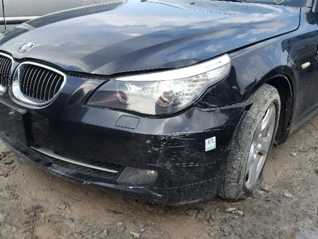 WBANV13518CZ53859 - 2008 BMW 528 XI BLACK photo 9