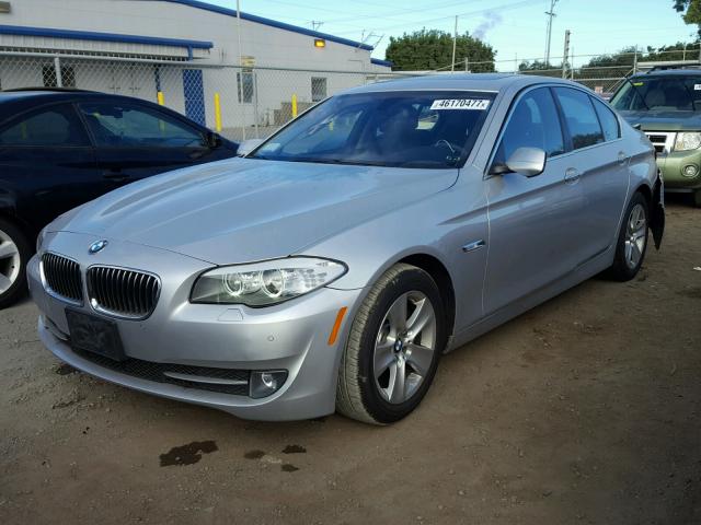 WBAXG5C53DD230304 - 2013 BMW 528 I SILVER photo 2