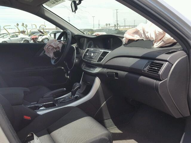 1HGCR2F32FA056669 - 2015 HONDA ACCORD LX SILVER photo 5