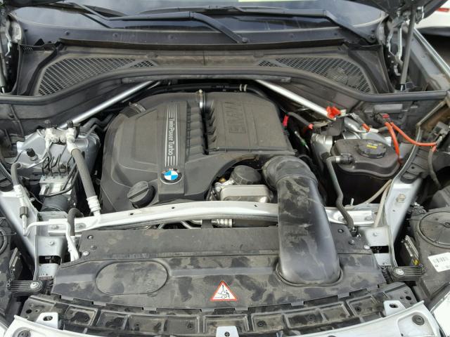 5UXKR0C55F0K58625 - 2015 BMW X5 XDRIVE3 SILVER photo 7