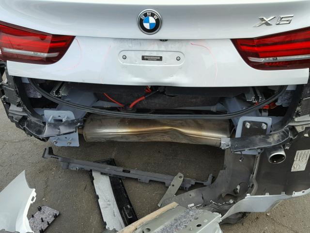 5UXKR0C55F0K58625 - 2015 BMW X5 XDRIVE3 SILVER photo 9