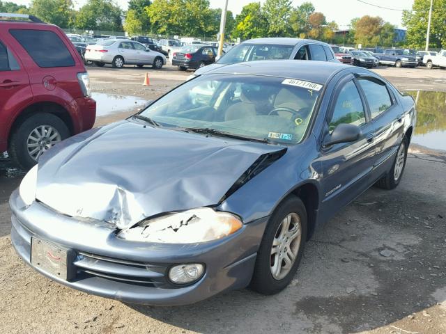 2B3HD56J4YH316997 - 2000 DODGE INTREPID E BLUE photo 2