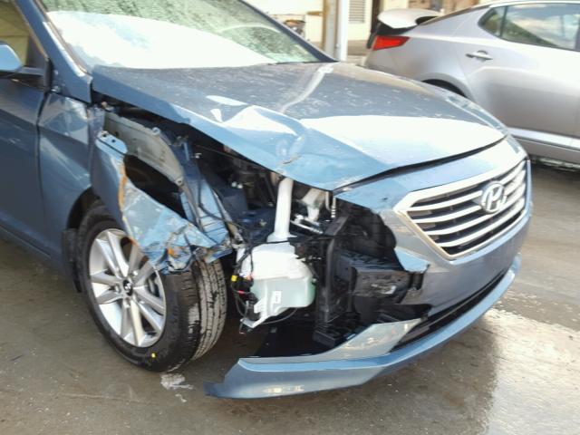 5NPE24AF2GH425551 - 2016 HYUNDAI SONATA SE BLUE photo 9