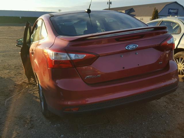 1FAHP3F2XCL289552 - 2012 FORD FOCUS SE RED photo 3
