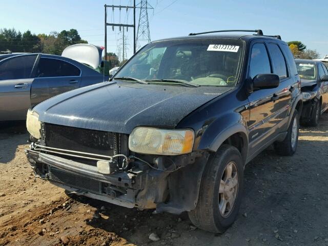 1FMYU04122KA45647 - 2002 FORD ESCAPE XLT BLACK photo 2