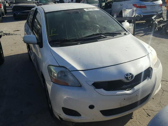 JTDBT923571159838 - 2007 TOYOTA YARIS WHITE photo 1