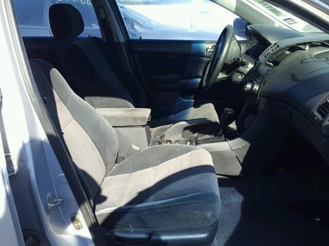 1HGCM56324A018873 - 2004 HONDA ACCORD LX SILVER photo 5