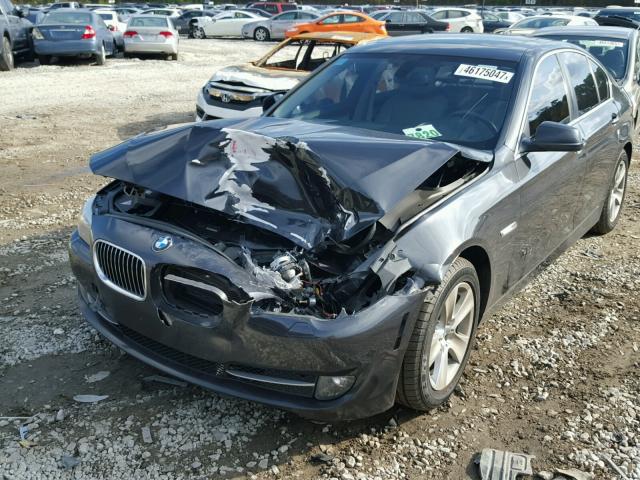 WBAXG5C53DDY33401 - 2013 BMW 528 I GRAY photo 2