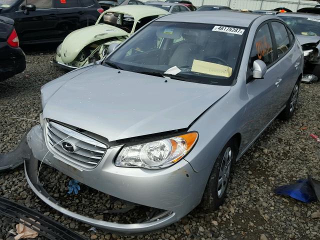 KMHDU4AD7AU165192 - 2010 HYUNDAI ELANTRA BL SILVER photo 2