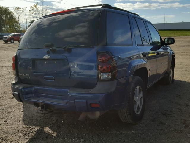 1GNDT13S162273061 - 2006 CHEVROLET TRAILBLAZE BLUE photo 4