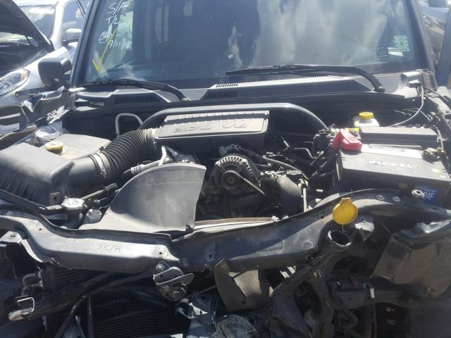 1J8HG48K57C690096 - 2007 JEEP COMMANDER BLACK photo 7