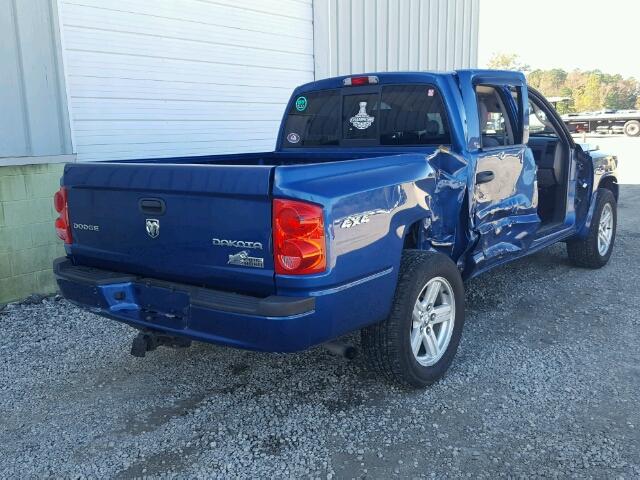 1D7RW3GK1BS682978 - 2011 DODGE DAKOTA SLT BLUE photo 4