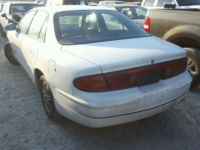 2G4WB52K031185526 - 2003 BUICK REGAL LS WHITE photo 3