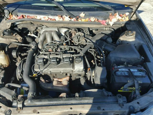 4T1BF28K11U962399 - 2001 TOYOTA CAMRY LE BEIGE photo 7