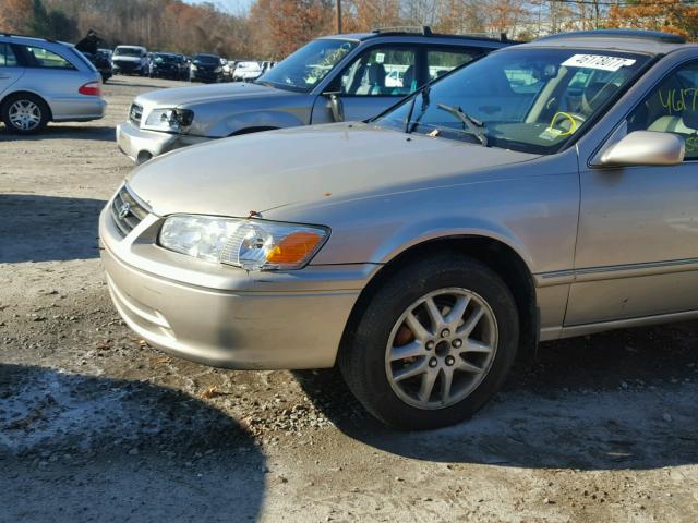 4T1BF28K11U962399 - 2001 TOYOTA CAMRY LE BEIGE photo 9