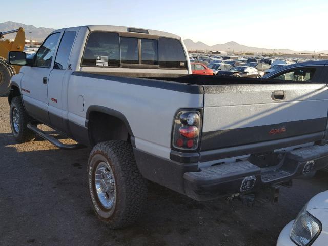 1B7KF2362YJ115501 - 2000 DODGE RAM 2500 GRAY photo 3