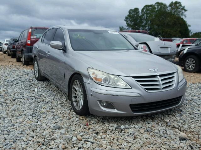 KMHGC4DE1BU113479 - 2011 HYUNDAI GENESIS 3. SILVER photo 1