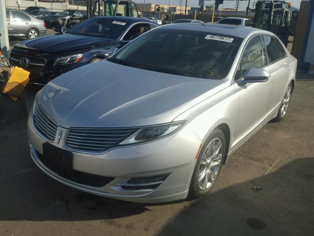 3LN6L2LU3ER805585 - 2014 LINCOLN MKZ Արծաթագույն լուսանկար 2
