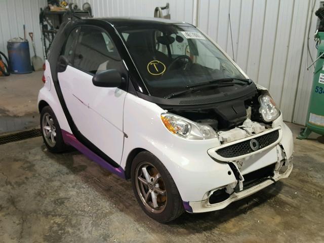 WMEEJ3BA6FK800472 - 2015 SMART FORTWO PUR WHITE photo 1