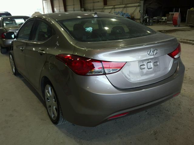 5NPDH4AE0DH382647 - 2013 HYUNDAI ELANTRA GL GOLD photo 3