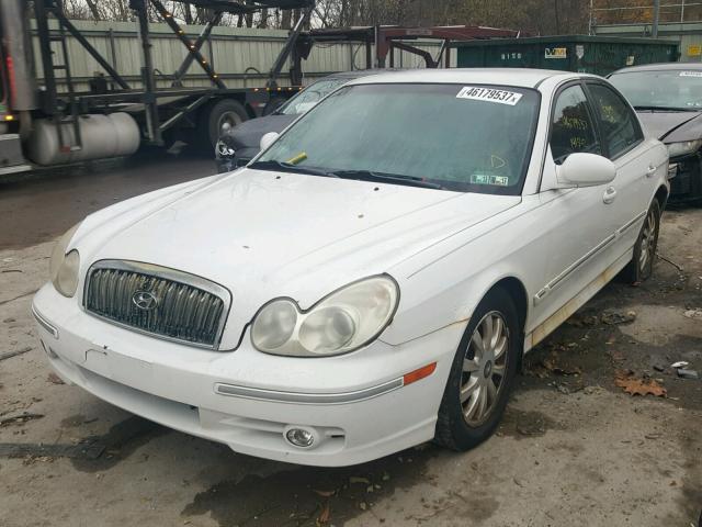 KMHWF35H33A844794 - 2003 HYUNDAI SONATA GLS WHITE photo 2